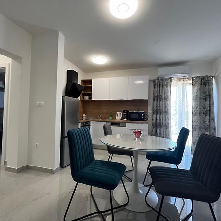 זאדאר Apartments Puntamika מראה חיצוני תמונה